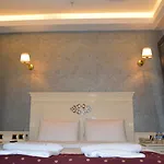 מלון Golden Gate Topkapi 3*