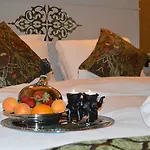 מלון Golden Gate Topkapi 3*