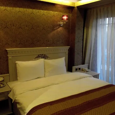 Golden Gate Topkapi Hotel