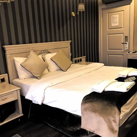 Golden Gate Topkapi 3*