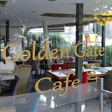 מלון Golden Gate Topkapi 3*