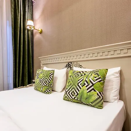 Golden Gate Topkapı Hotel 3*